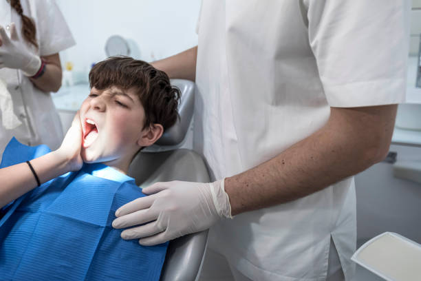Best Emergency Tooth Extraction in Hobart, OK